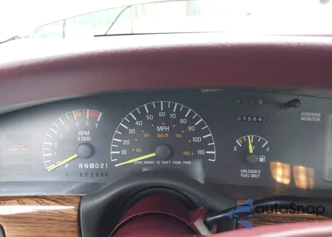 1992 Pontiac Bonneville Se z USA, uszkodzony, nr VIN 1G2HX53L4N1220877